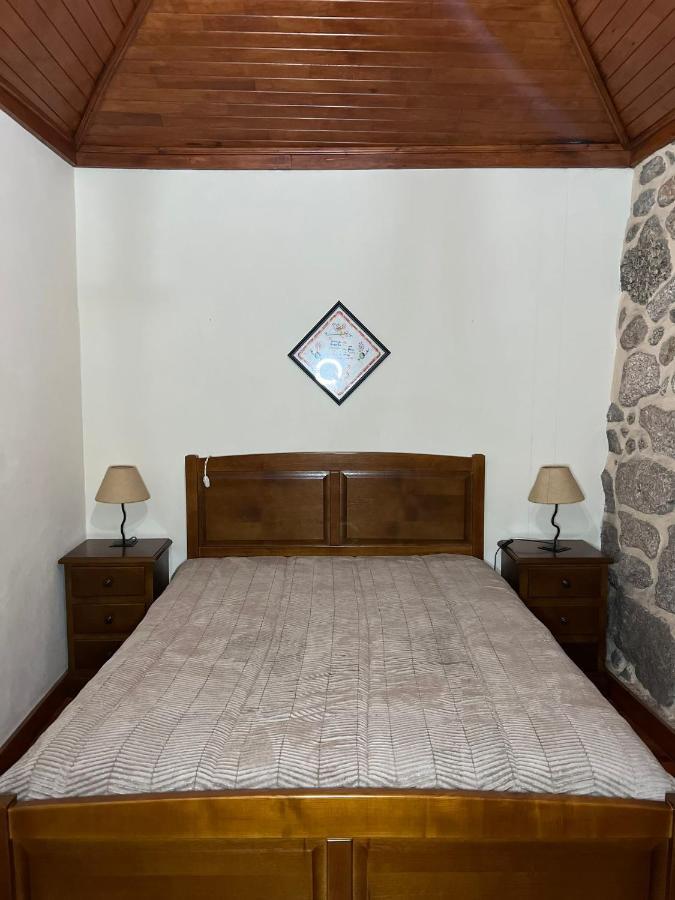 Casa Padre Alexandre Guest House Covide Екстериор снимка